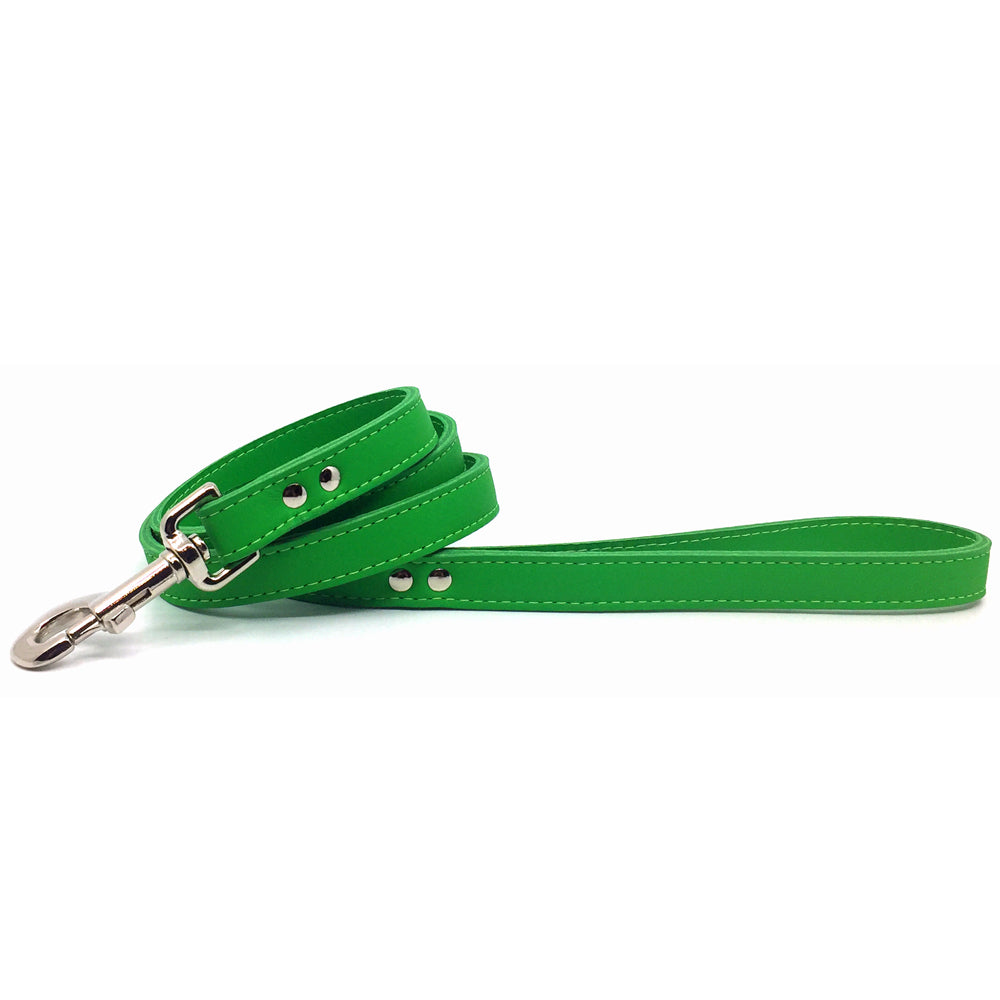 Emerald Green signature leather lead from Style Hound-front view